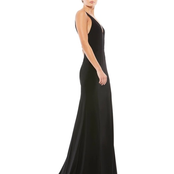 Mac Duggal 25846 NWT PLUNGE NECK HIGH SLIT GOWN - Picture 3 of 11